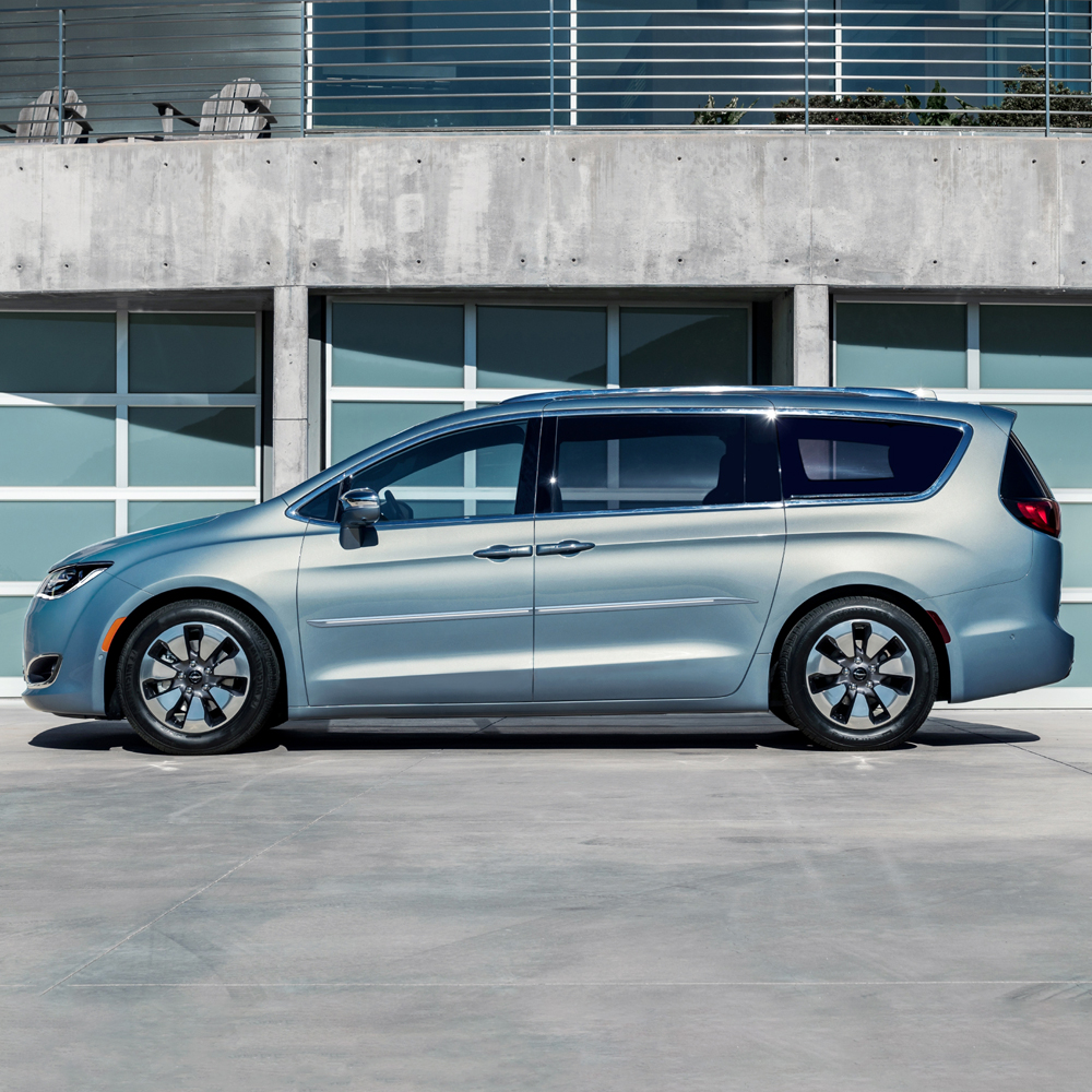Chrysler voyager 2022